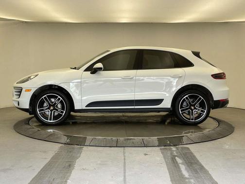 2018 Porsche Macan S
