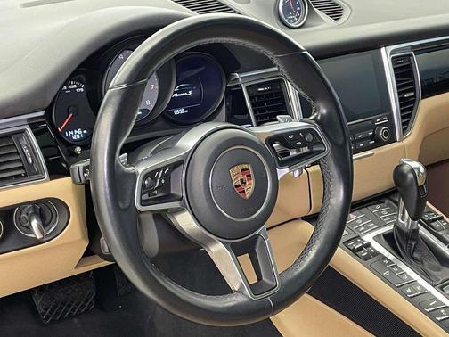 2018 Porsche Macan S