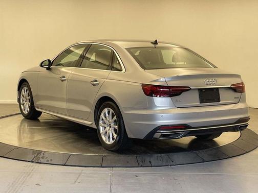 2022 Audi A4 40 Premium