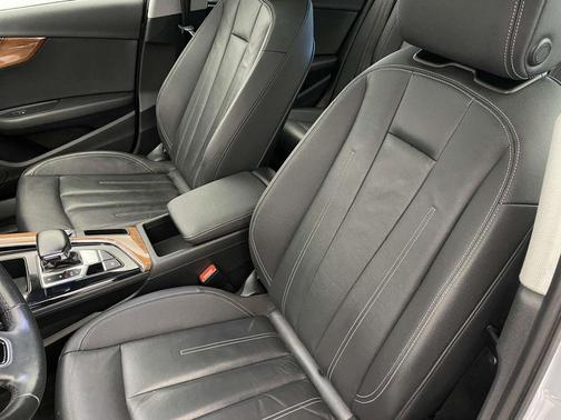 2022 Audi A4 40 Premium