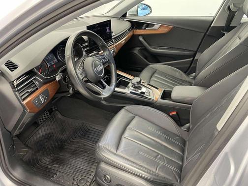 2022 Audi A4 40 Premium