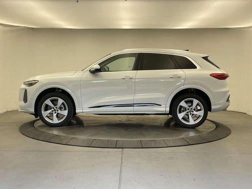 White 2026 Audi Q5 Premium Plus TFSI quattro S tronic