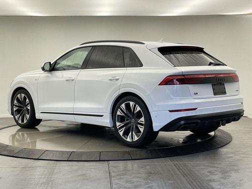 2026 Audi Q8 55 Premium Plus
