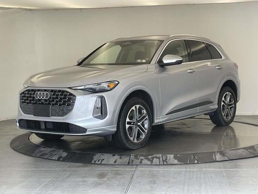 2025 Audi Q5 Premium TFSI quattro S tronic