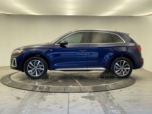 2023 Audi Q5 45 S line Premium