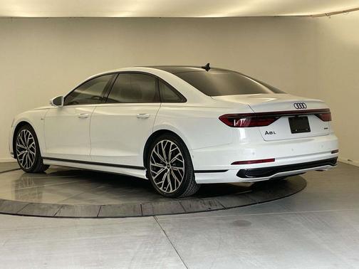 Glacier White Metallic 2023 Audi A8 L 55 TFSI quattro Tiptronic