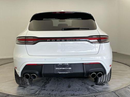 2024 Porsche Macan S