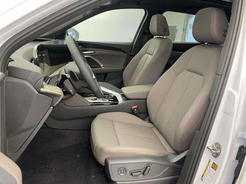 2025 Audi Q5 Premium Plus TFSI quattro S tronic