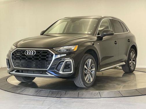 2023 Audi Q5 45 S line Premium Plus