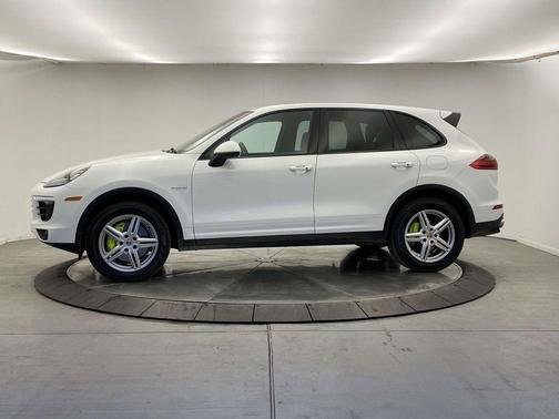 2016 Porsche Cayenne Cayenne S E-Hybrid