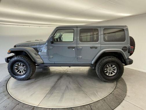 Anvil Clear Coat 2024 Jeep Wrangler Rubicon 392