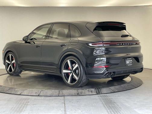 Chromite Black Metallic 2025 Porsche Cayenne Cayenne Turbo E-Hybrid