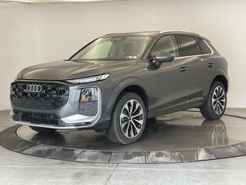 2026 Audi Q3 S line