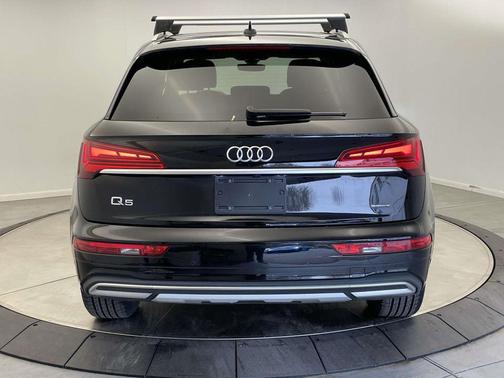 2023 Audi Q5 40 Premium
