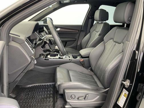 2025 Audi Q5 45 S line Premium Plus