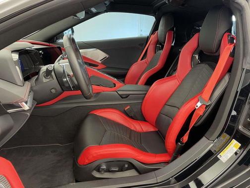 2020 Chevrolet Corvette Stingray w/2LT