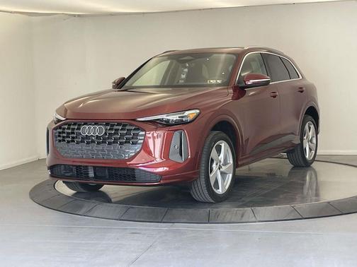 2025 Audi Q5 Premium Plus