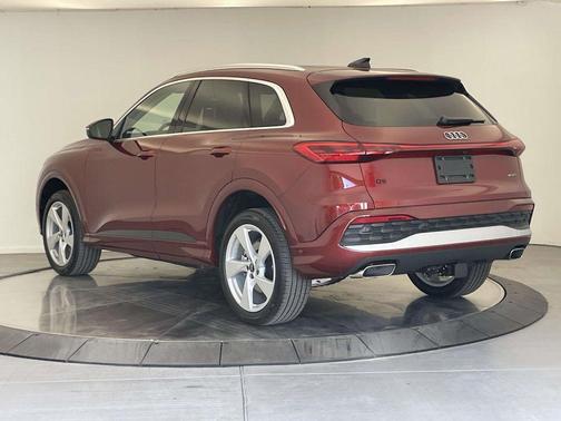 2025 Audi Q5 Premium Plus