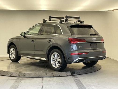 2023 Audi Q5 45 S line Premium