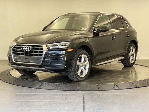 2020 Audi Q5 45 Premium Plus