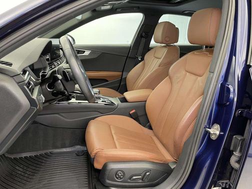 2023 Audi A4 45 S line Premium Plus
