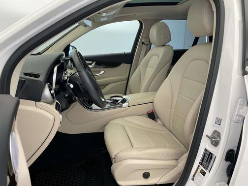 2018 Mercedes-Benz GLC 300 4MATIC