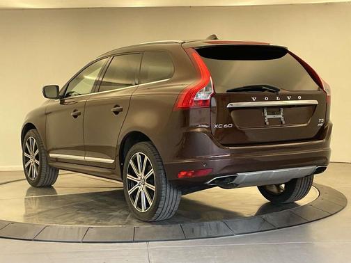 2016 Volvo XC60 T5 Premier