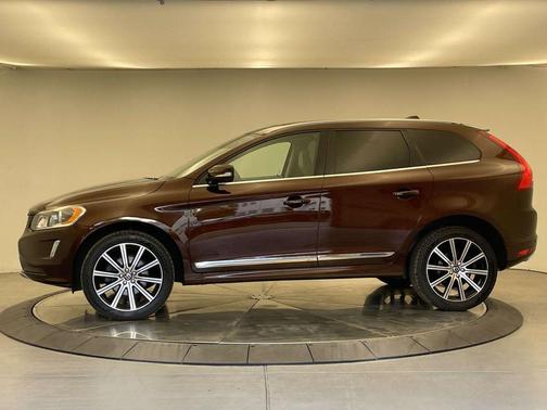 2016 Volvo XC60 T5 Premier