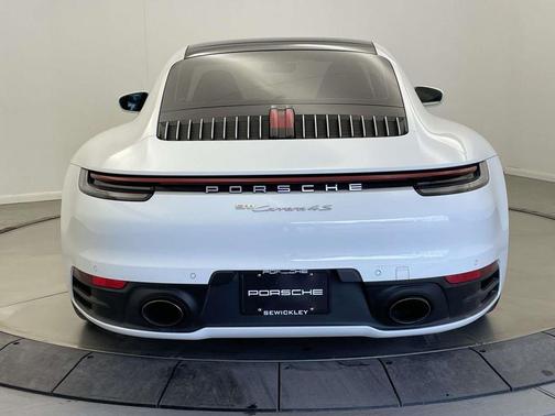 2020 Porsche 911 Carrera 4S