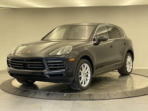 2022 Porsche Cayenne Cayenne