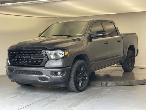 Granite Crystal Metallic Clearcoat 2024 RAM 1500 Big Horn/Lone Star