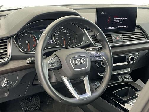 2023 Audi Q5 40 Premium