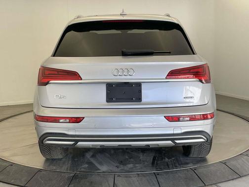 2023 Audi Q5 40 Premium