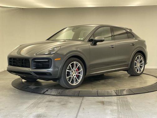 2023 Porsche Cayenne GTS