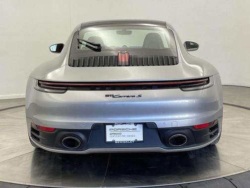 2024 Porsche 911 Carrera S