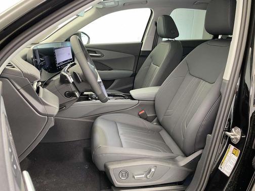 Mythos Black Metallic 2026 Audi Q3 TFSI quattro S tronic