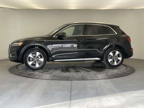 2023 Audi Q5 40 Premium