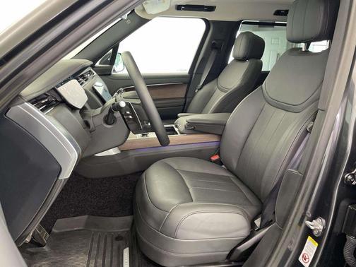 Carpathian Grey Premium Metallic 2025 Land Rover Range Rover P400 SE 7 Seat