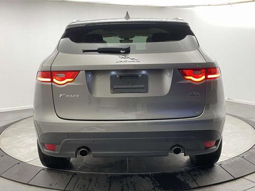 2019 Jaguar F-PACE 25t Prestige