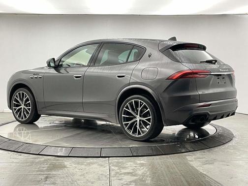 2023 Maserati Grecale Modena