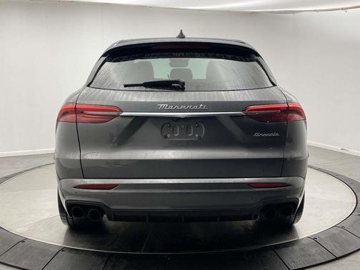 2023 Maserati Grecale Modena