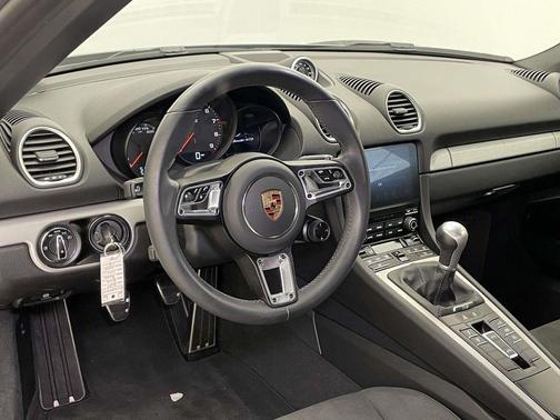 2024 Porsche 718 Boxster GTS 4.0