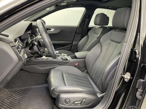 2023 Audi A4 45 S line Premium Plus