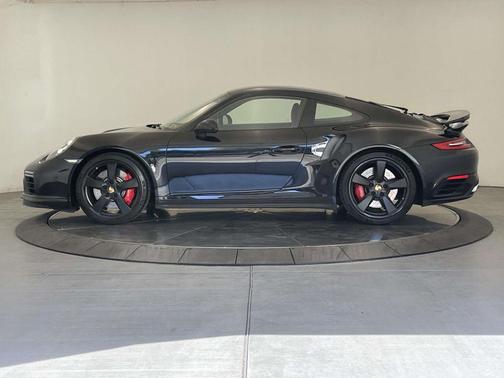 2017 Porsche 911 Turbo