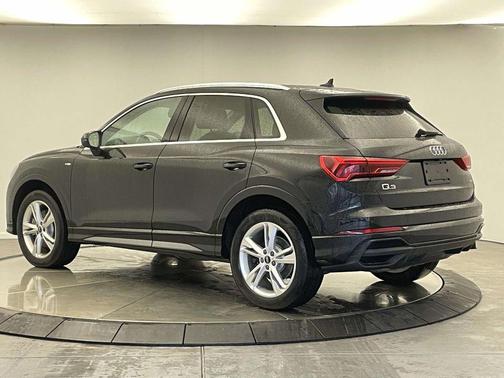 2023 Audi Q3 45 S line Premium Plus