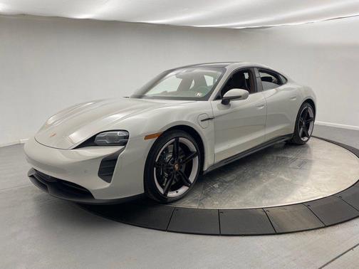 2024 Porsche Taycan GTS