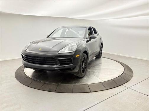 2022 Porsche Cayenne Base