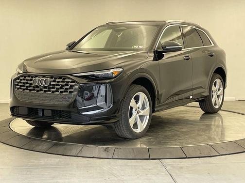 2025 Audi Q5 Premium Plus