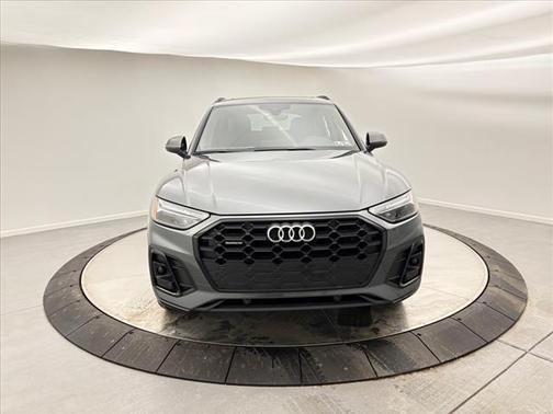 2025 Audi Q5 45 S line Premium