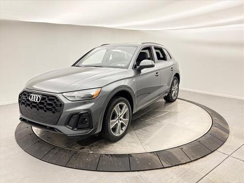 2025 Audi Q5 45 S line Premium